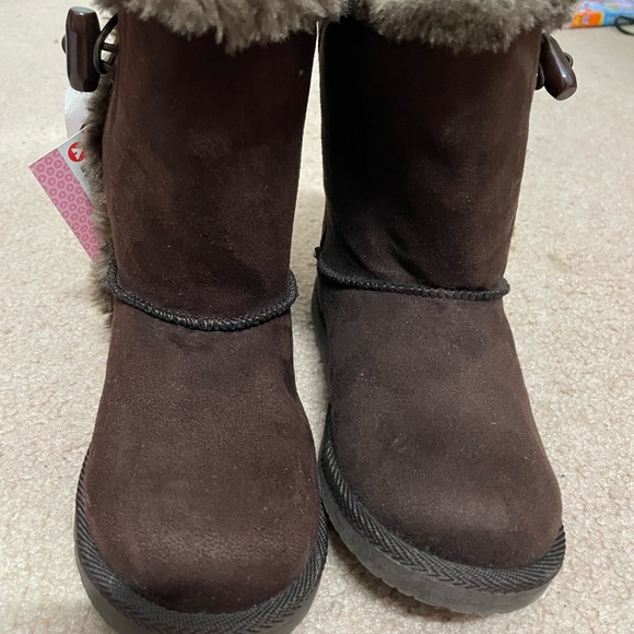 Air walk kids snow boot(faux fur) - Picture 4 of 10